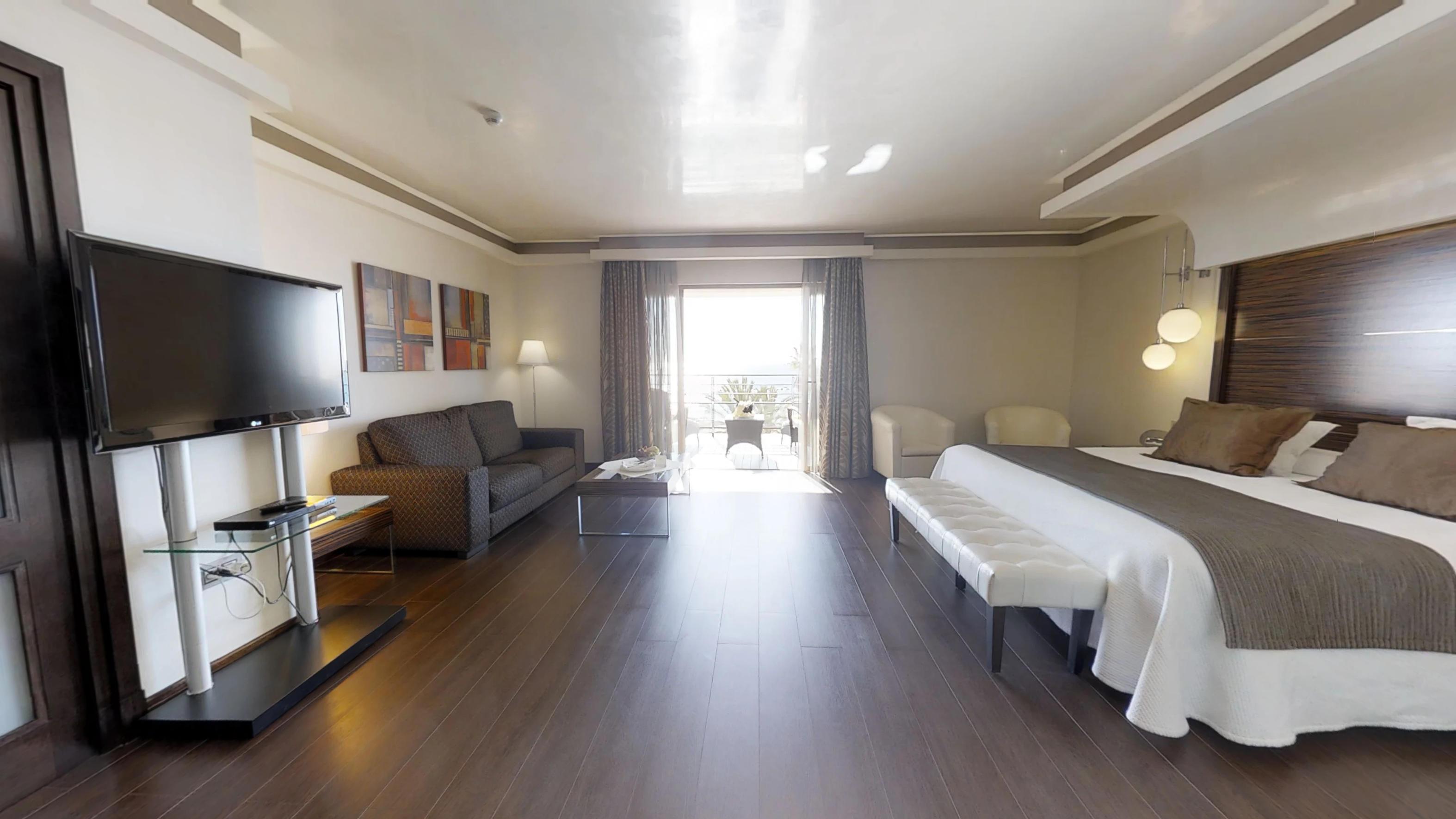 빈시 셀렉시온 알레이사, 호텔 부티크 앤 스파 베날마데나코스타 외부 사진 A room at the hotel