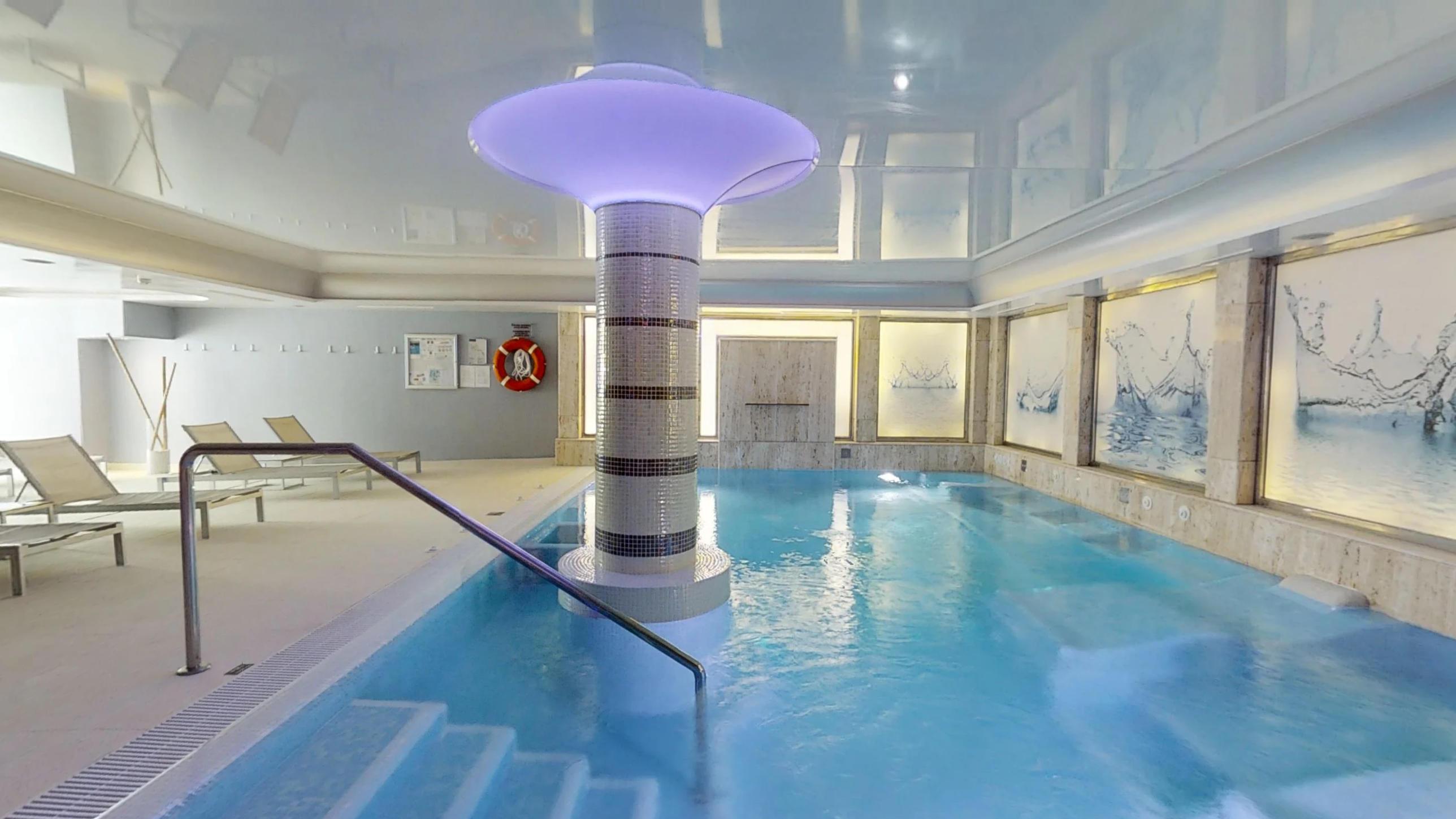 빈시 셀렉시온 알레이사, 호텔 부티크 앤 스파 베날마데나코스타 외부 사진 The swimming pool at the hotel
